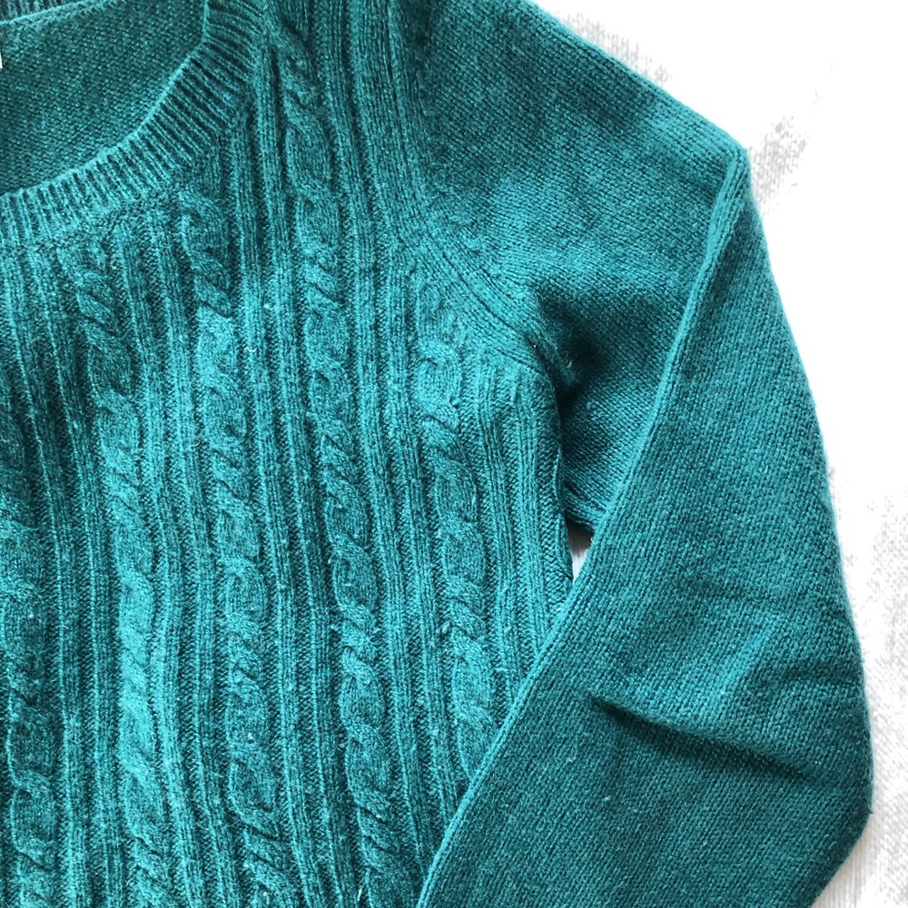Banana Republic cashmere cable-knit sweater
